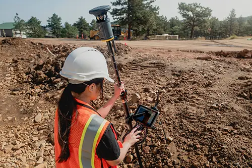 Trimble ST30 woman in field